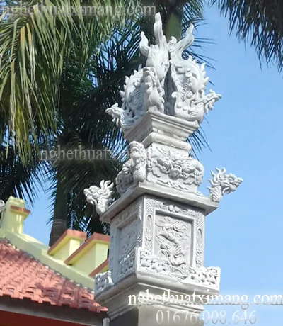 Cột đồng trụ trang trí nhà thờ