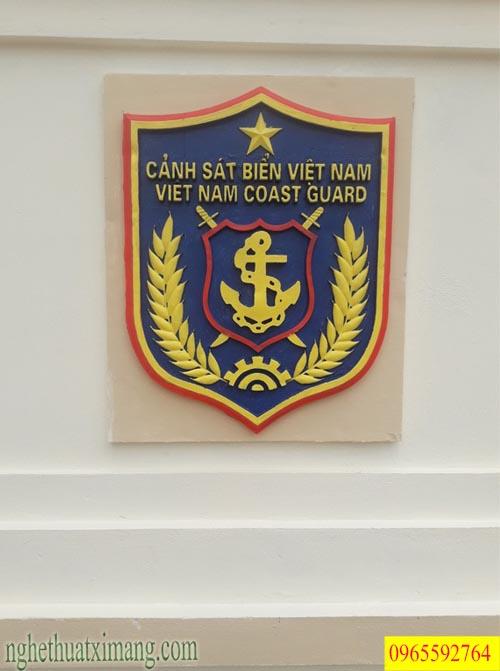 Hoa văn xi măng logo cảnh sát biển