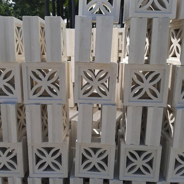 gach-thong-gio-trang-tri-tuong