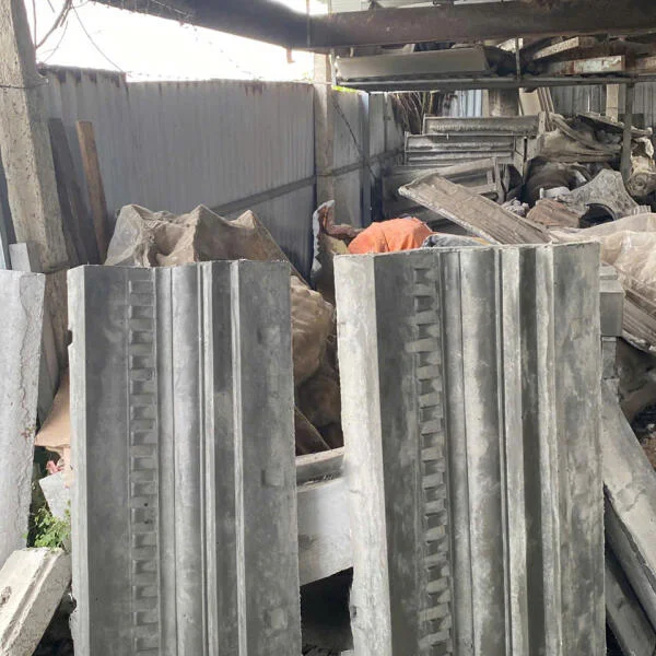 phao-chi-grc-cot-soi-thuy-tinh