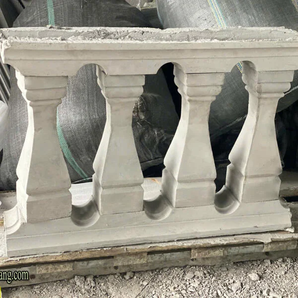 bao-gia-con-tien-lan-can