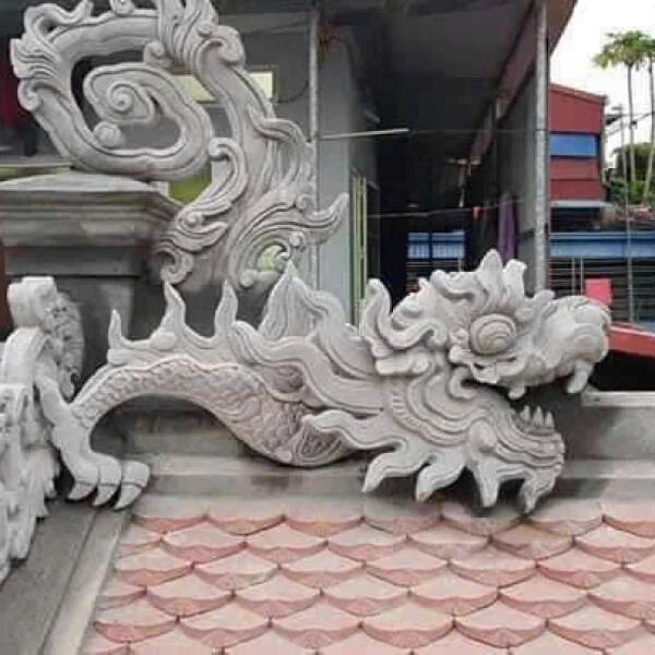 kim-noc-be-tong-cho-mai-dinh-chua
