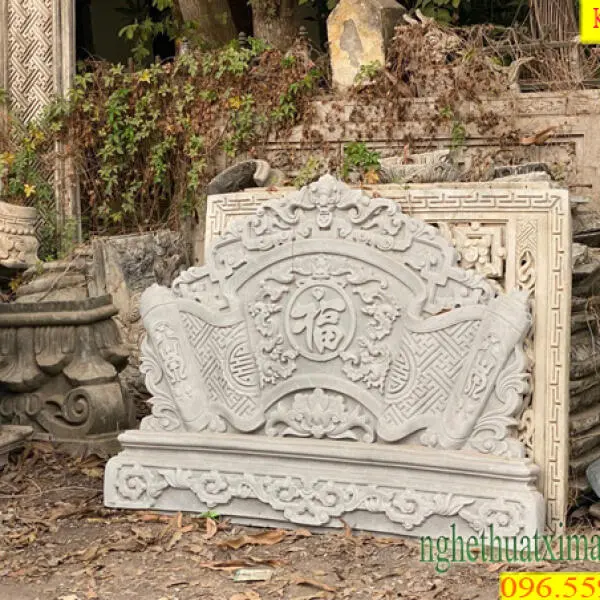 binh-phong-be-tong-trang-tri-nha-tho