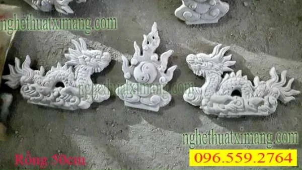 Rồng-chầu-mặt-nguyệt-trên-mái-lăng-mộ