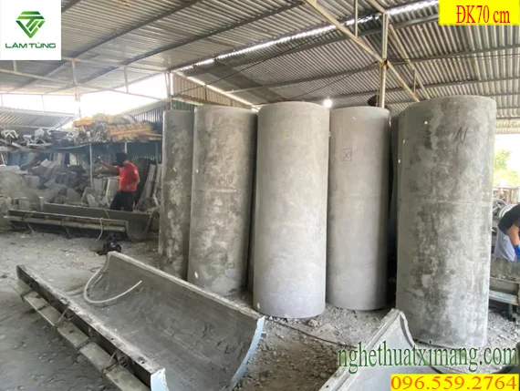 san-pham-cot-be-tong-su-dung-vat-lieu-grc