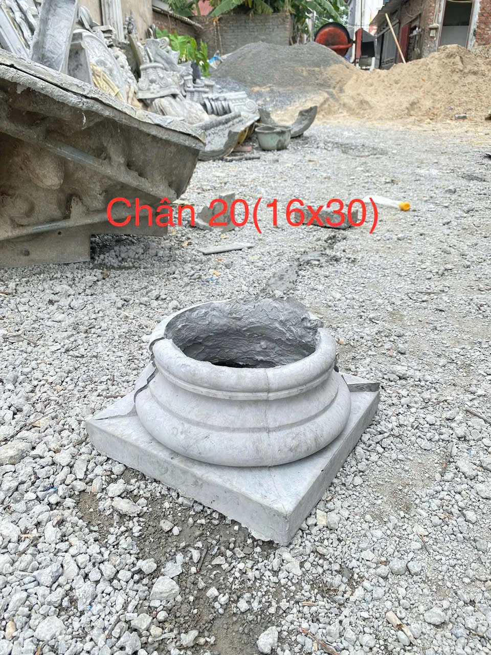 chan-cot-xi-mang-duong-kinh-20-cm